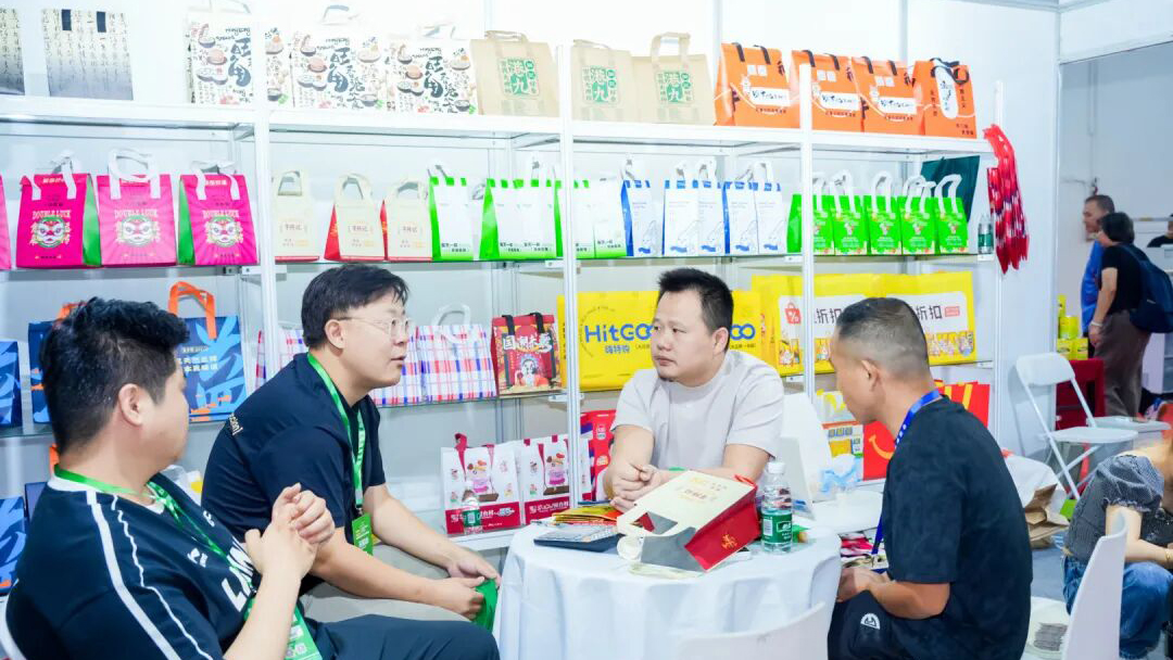 餐饮外卖需求呈井喷式增长，北京餐博会外卖包装展区热度爆棚